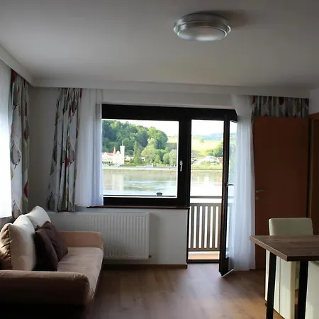 S'schatzkastl Ardagger Markt