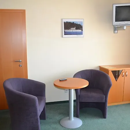 Ξενοδοχείο S'schatzkastl 3*