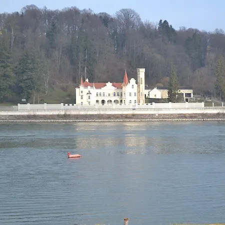 Hotel S'schatzkastl 3*