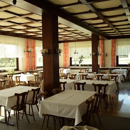 S'schatzkastl 3* Ardagger Markt