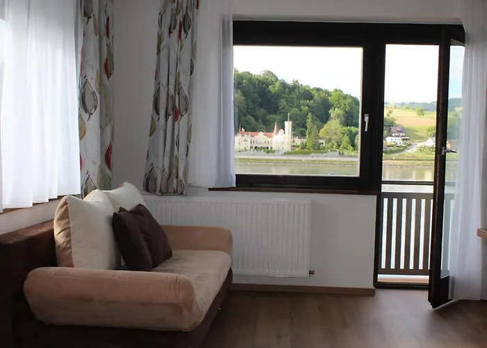 S'schatzkastl Hotel Ardagger Markt