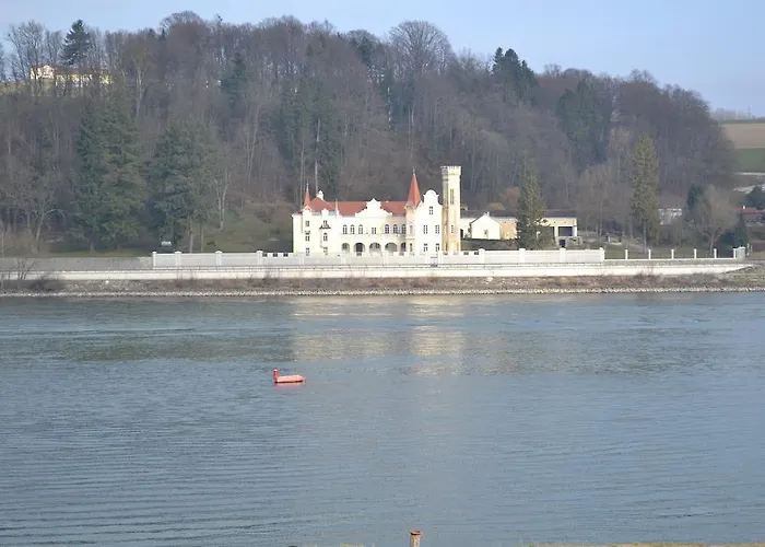 Hotel S'schatzkastl 3*