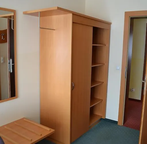 S'schatzkastl Ardagger Markt