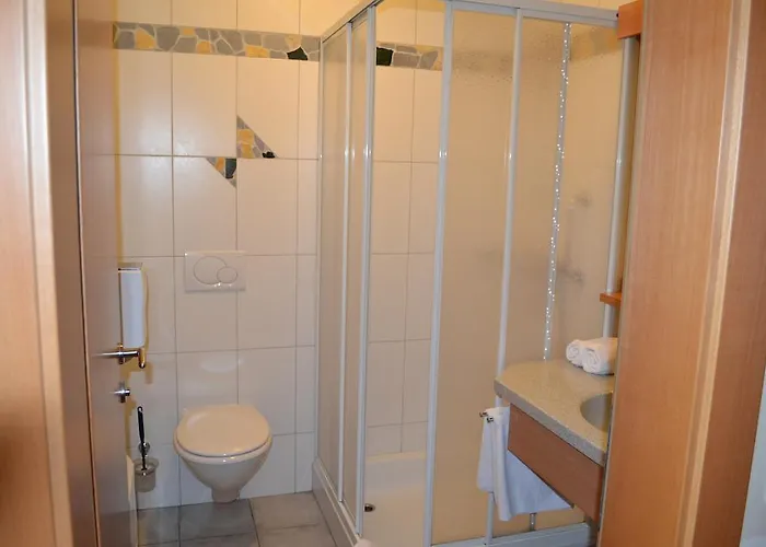 Hotel S'schatzkastl 3*